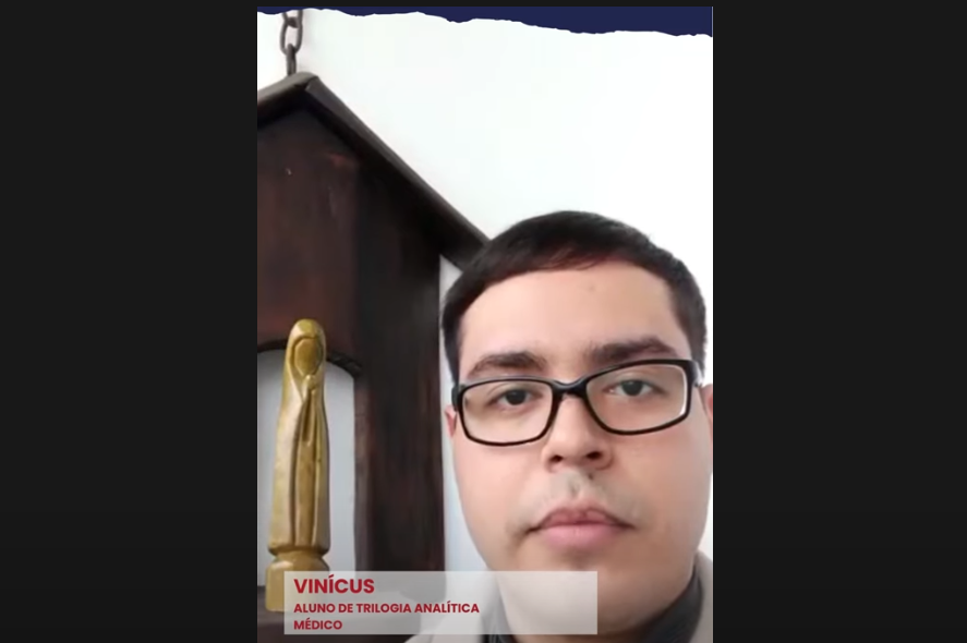 Vinícius, Aluno de Trilogia Analítica, Médico